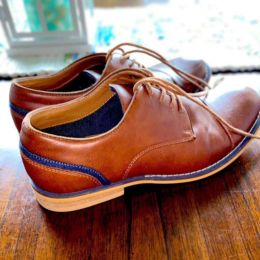 J. Ferrara youth boys dress shoes